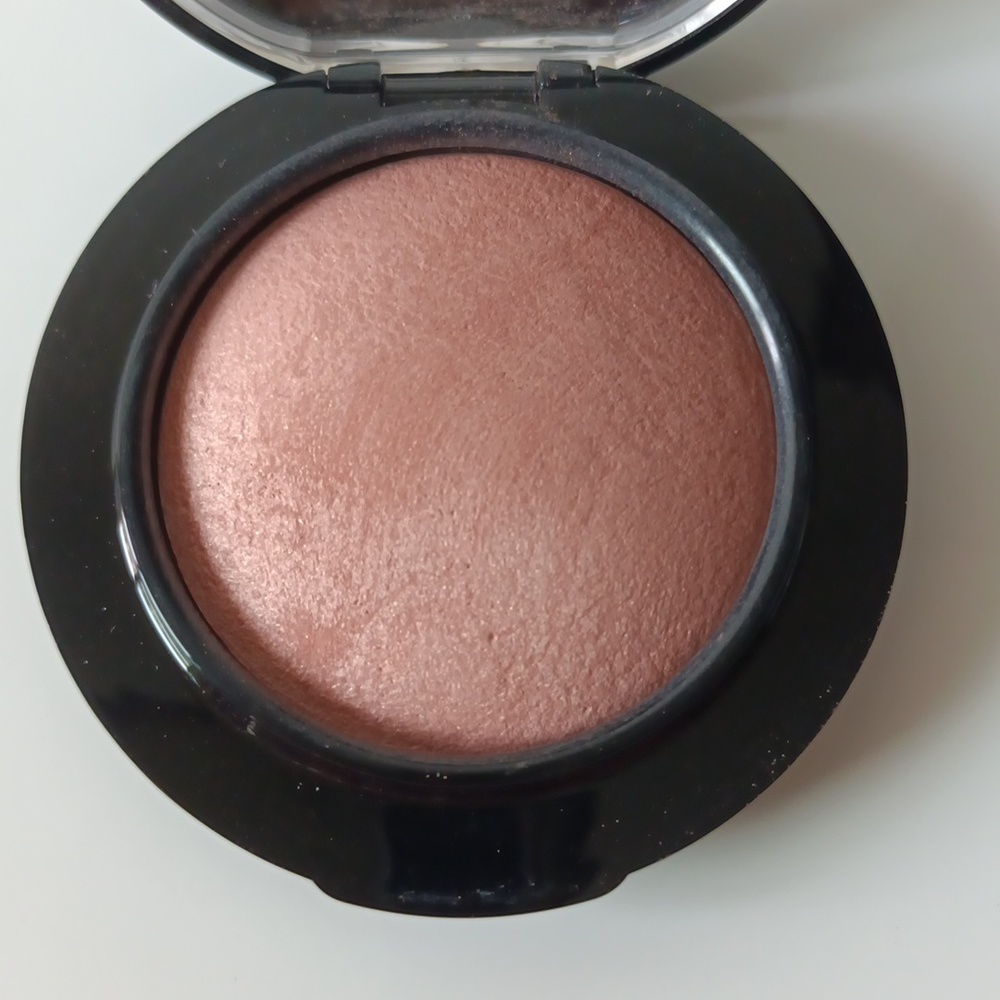 * Fixed price* Mac Mineralize Blush in Warm Soul - Picture 5 of 5